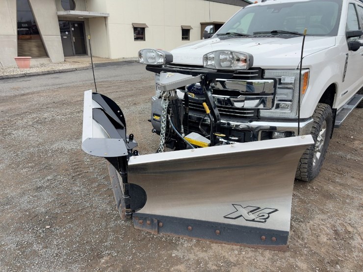 2019-ford-f350-image-9