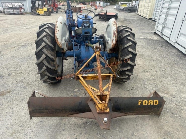 1960-ford-600-image-23