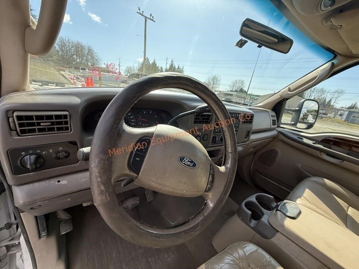 2003-ford-f350-image-31