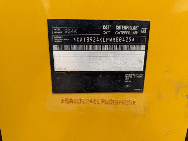 2012-caterpillar-924k-image-12