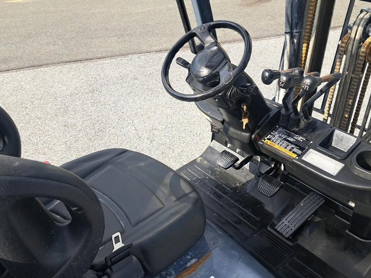 2019-toyota-8fgcsu20-image-12