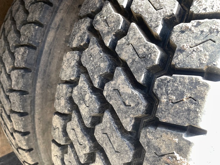 1996-cummins-m11-image-82