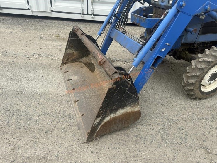 new-holland-tc30-image-14