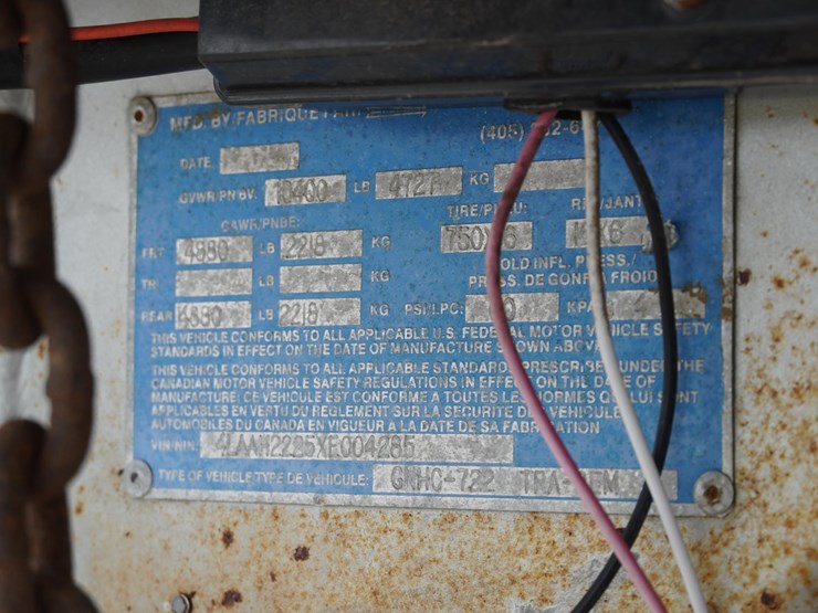 #142-•-1999-exiss-3-slant-aluminum-6-horse-capacity-trailer-image-11