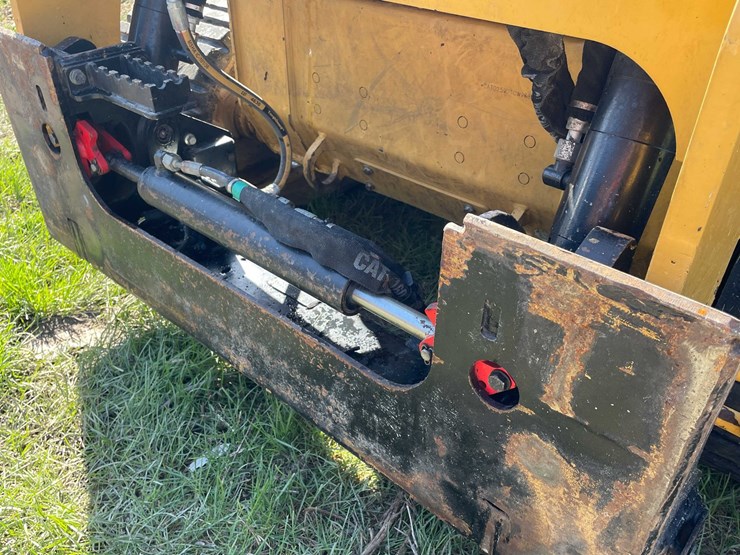 caterpillar-216b-image-14