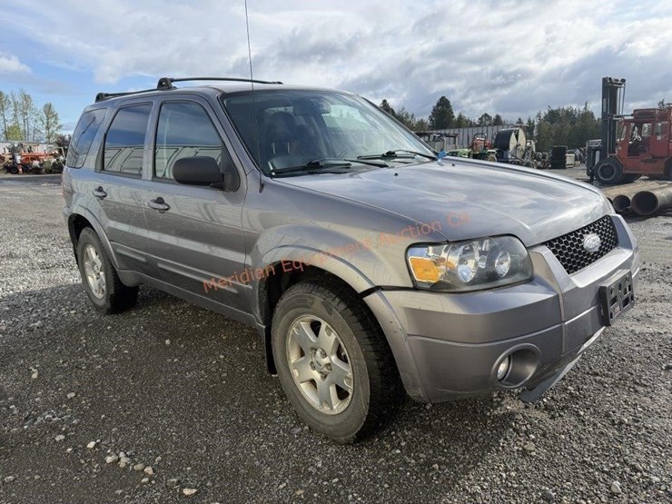 2007-ford-escape-image-13