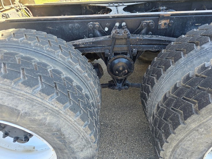 1999-cummins-m11-image-51