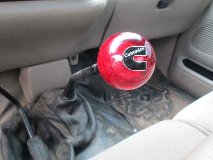 1996-dodge-3500-image-38