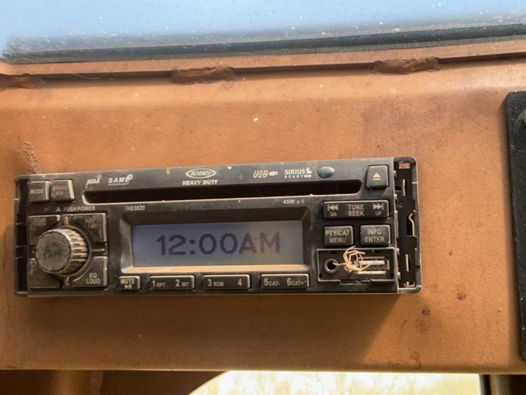 2010-tigercat-234-image-32