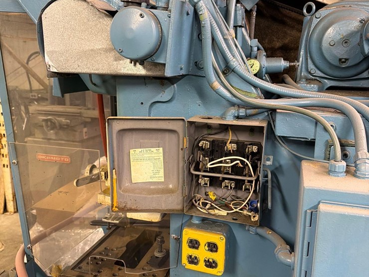 v&o-super-15-ton-vertical-stamping-press-image-5