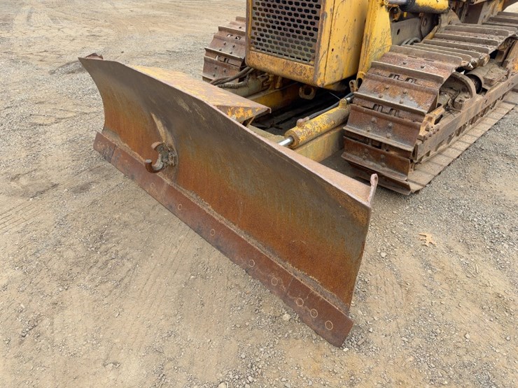 1984-deere-450d-image-9