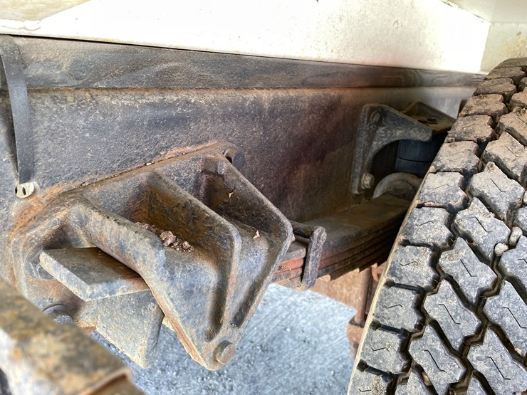 2010-international-4300-sba-image-43