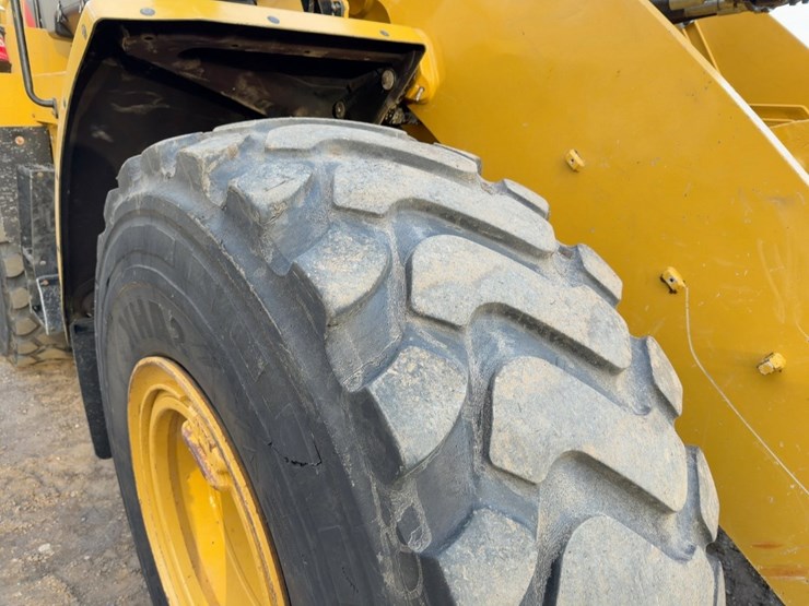 2019-caterpillar-950m-image-13