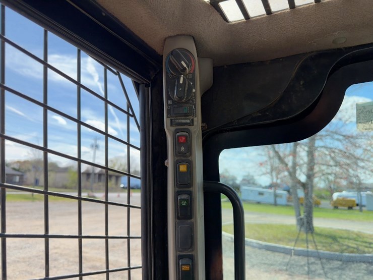 2013-case-sv250-image-20