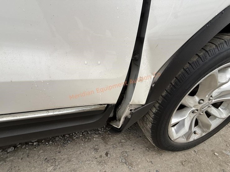 ford-explorer-limited-image-14