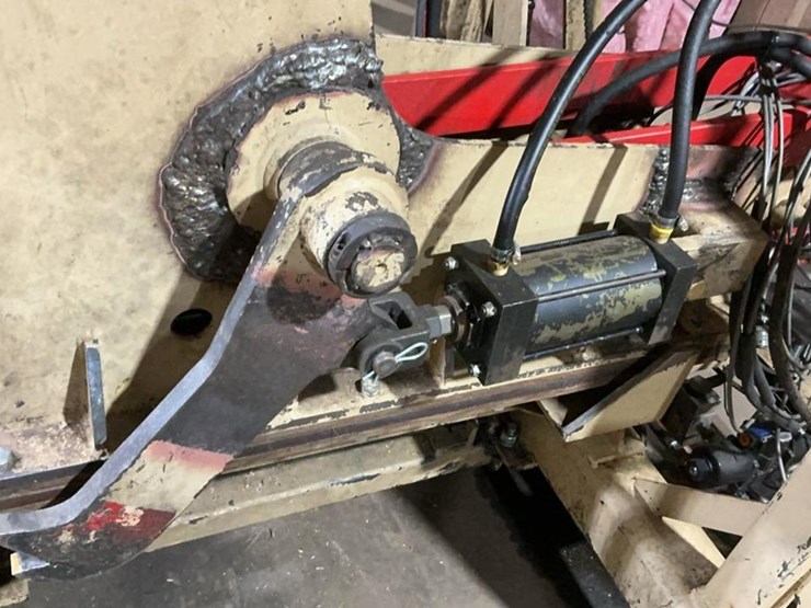 #149-•-2017-hurdle-magnum-lt-carriage-image-46