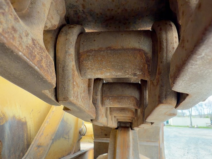 2002-deere-700h-xlt-image-18