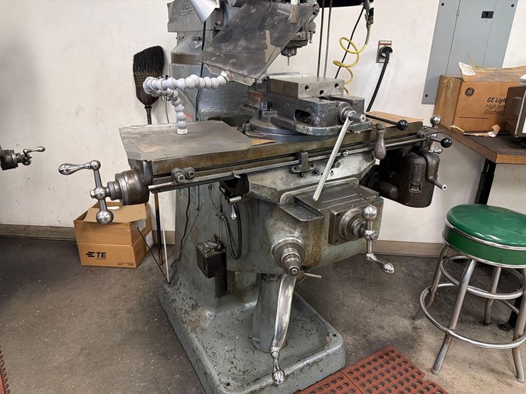 bridgeport-j-head-vertical-milling-machine-image-4
