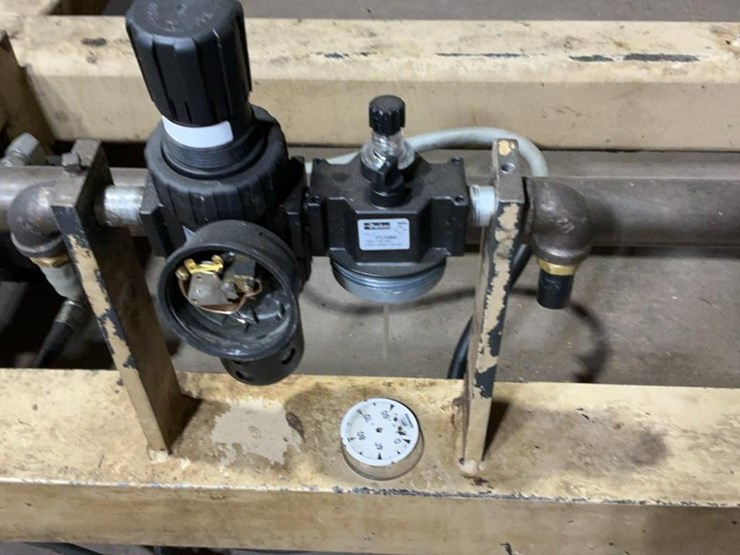 #149-•-2017-hurdle-magnum-lt-carriage-image-21