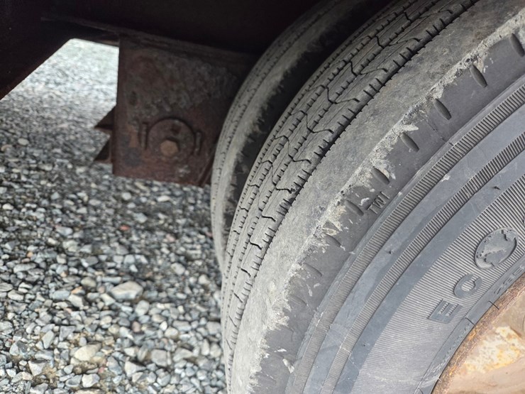 2006-trail-eze-te-70-ht-image-50