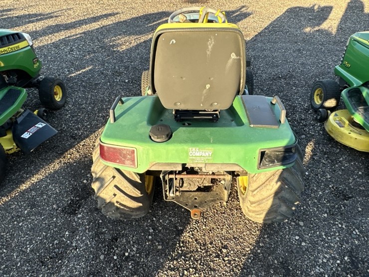 john-deere-445-image-7