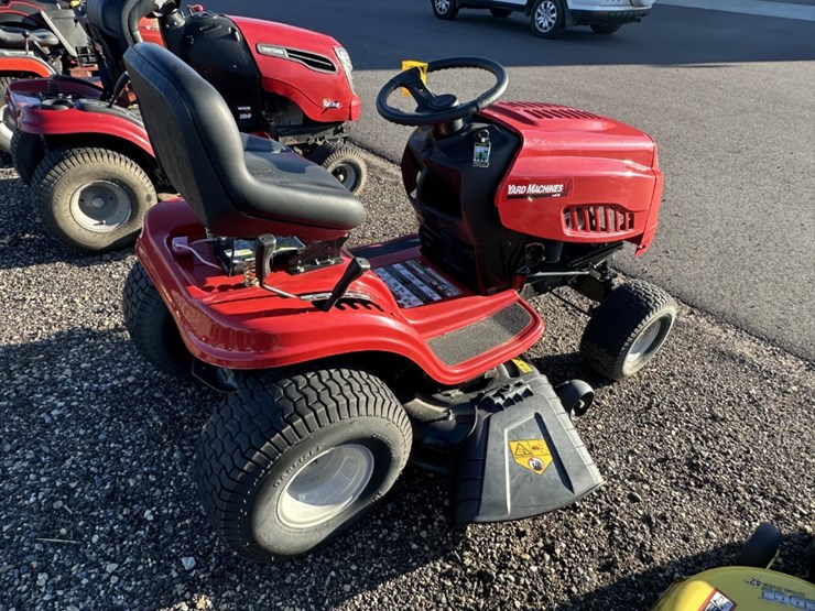 yard-machines-riding-lawn-mower-image-3