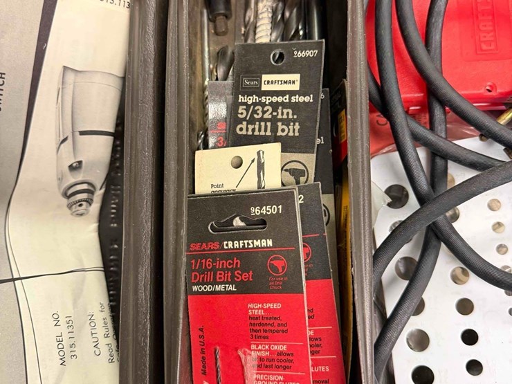 craftsman-drill-w/-chuck-&-bits-image-3