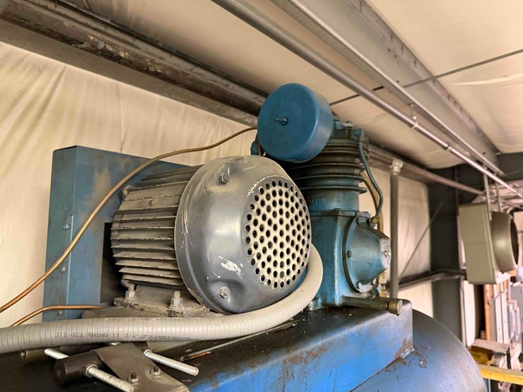 kellog-5hp-air-compressor-w/-ingersoll-rand-hydrogard-chiller-image-4