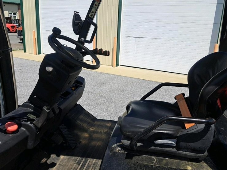 #111-•-2022-hancha-cpcd70-xw65g-forklift-image-12