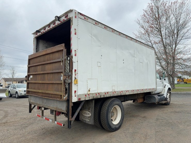 2005-ford-f650xl-image-5