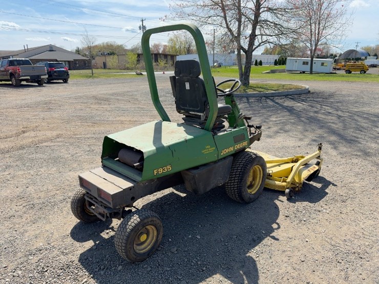 john-deere-f935-image-4