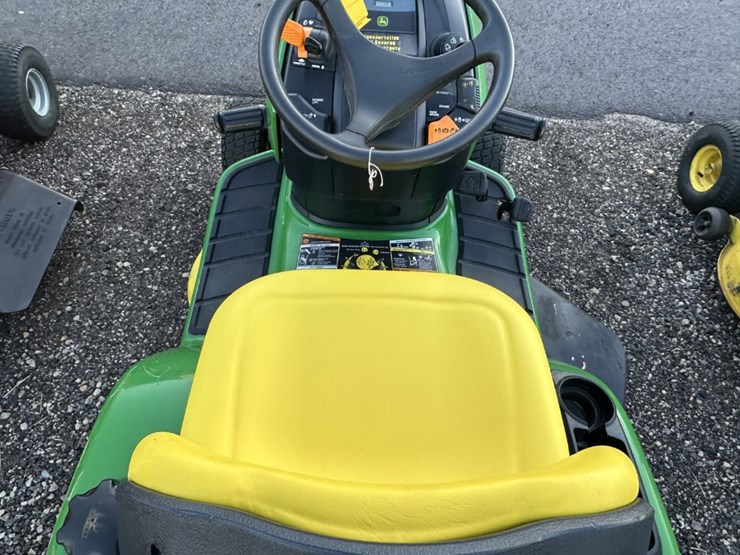 2010-john-deere-x300-image-7