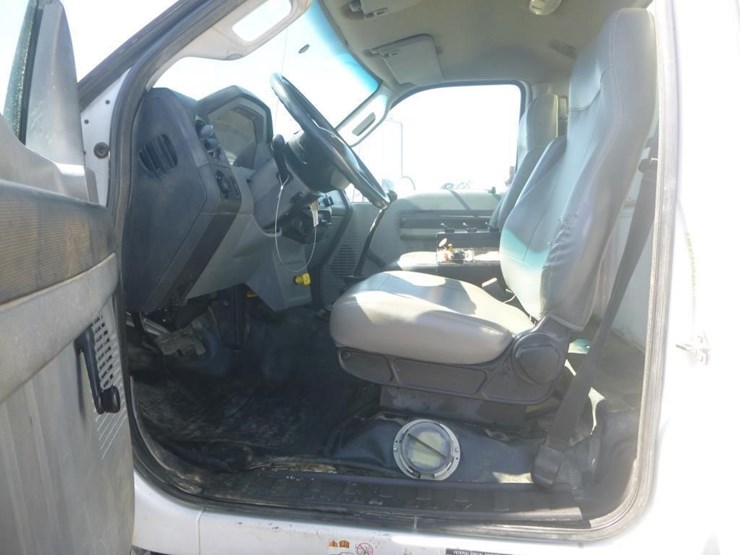 2015-ford-f750-image-12