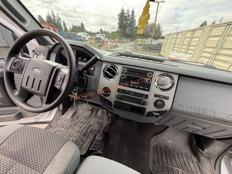 2015-ford-f350-image-35