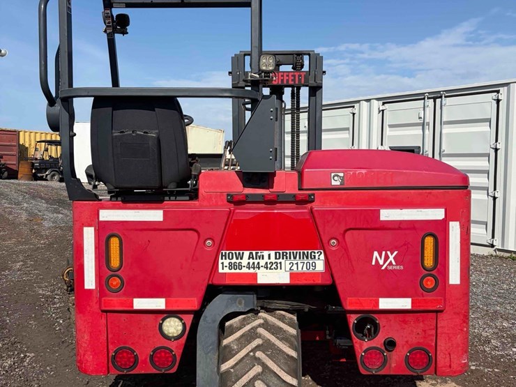 2016-moffett-m8-55.4-image-4