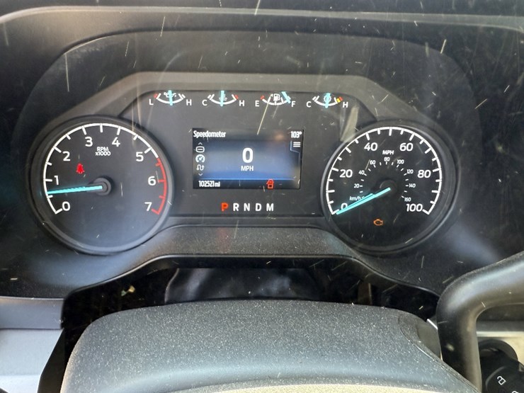 2023-ford-f250-image-18