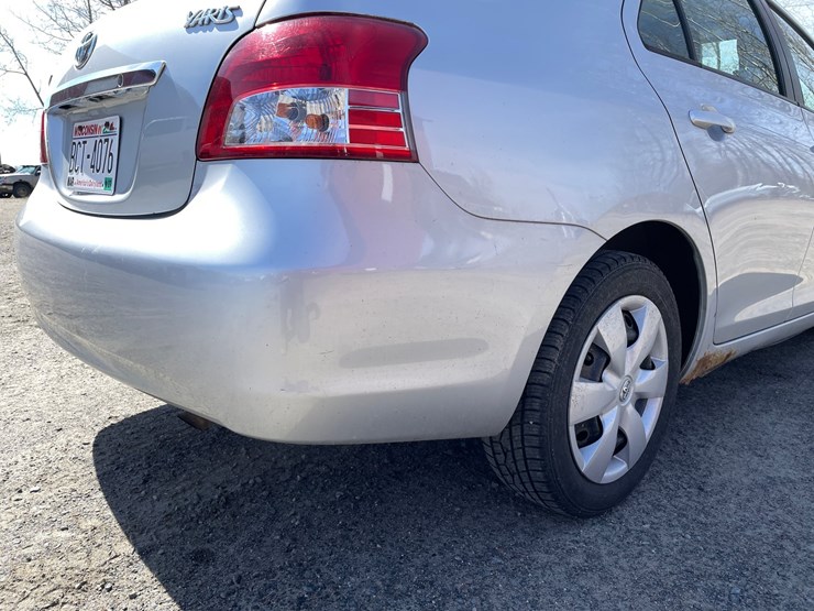 #111-•-2007-toyota-yaris-(has-wi-title)-image-29
