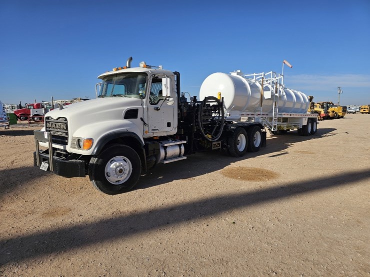 2005-troxell-130bbl-image-20