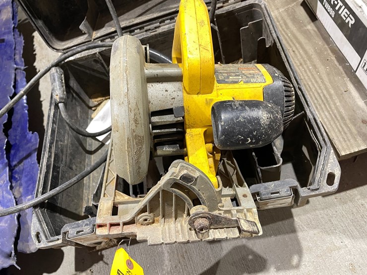 #5046-•-dewalt-7-1/4"-circular-saw-image-8