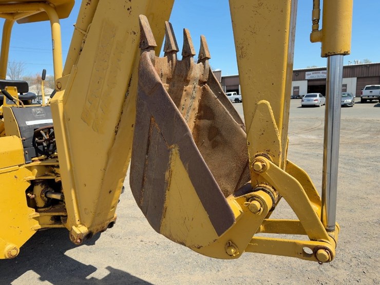 1980-deere-500c-image-18