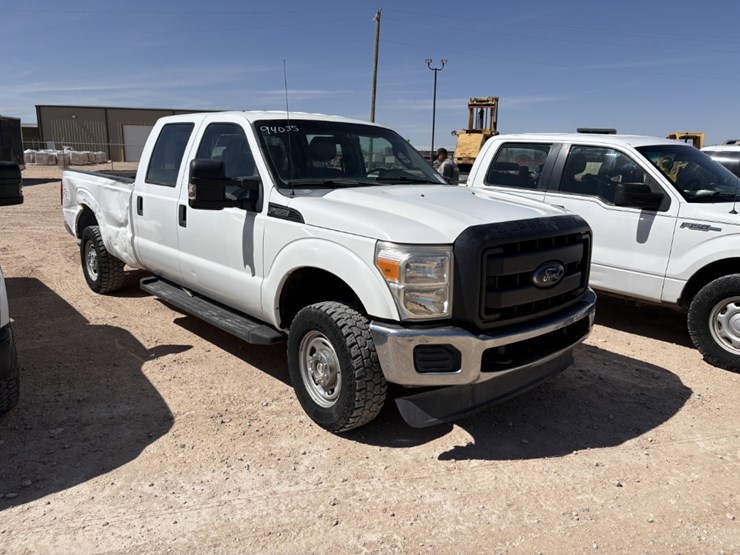 2011-ford-f250-image-1