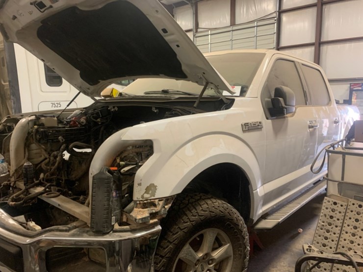 2019-ford-f150-image-8