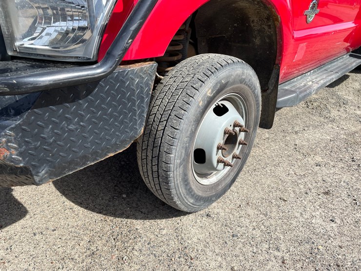 2012-ford-f350-image-13