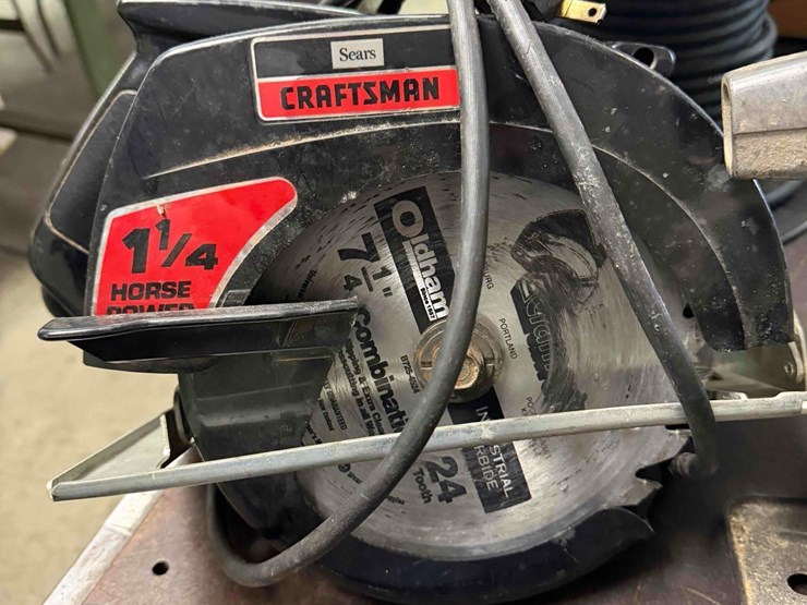 skil-saws-(2)-image-4