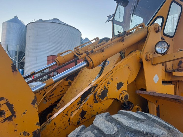 #122-•-1987-kobelco-lk600-wheel-loader-image-45