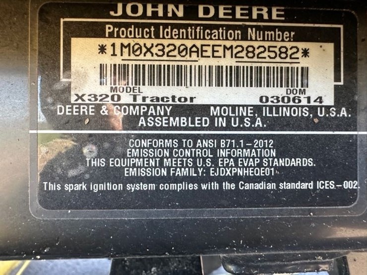 2014-john-deere-x320-image-9