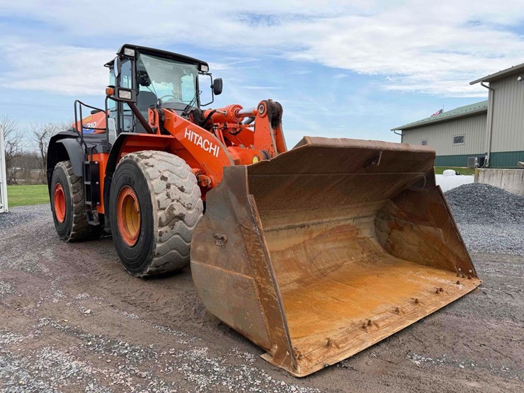 2019-hitachi-zw310-6-image-3