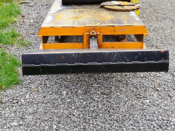 #147-•-accu-cut-36-inch-x-4-inch-edger-image-37