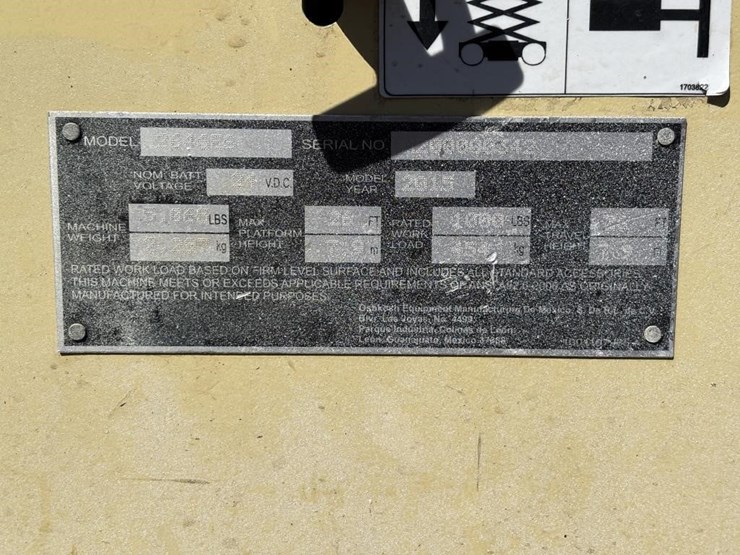 2015-jlg-2646es-image-16