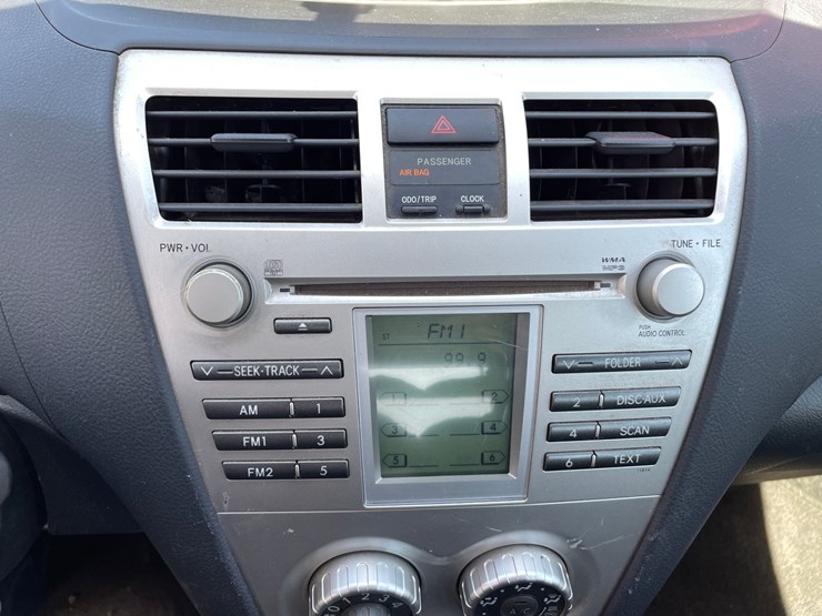 #111-•-2007-toyota-yaris-(has-wi-title)-image-60